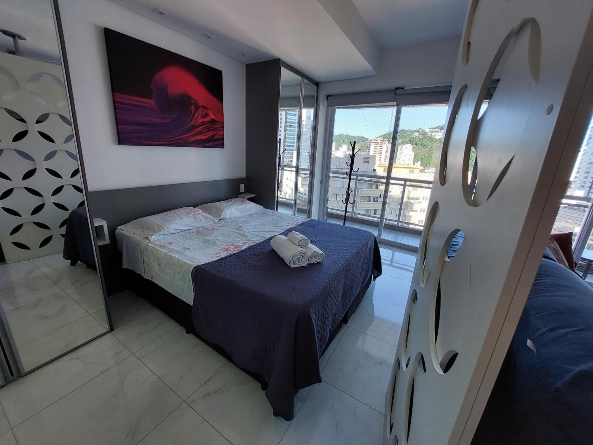 Apartment Book — Unlimited 1412 — Estudio Completo… Santos (Sao Paulo)